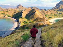 Hiking Trails padar island
